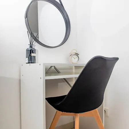 Le Relax Place - Metro 5 Bobigny Extérieur photo