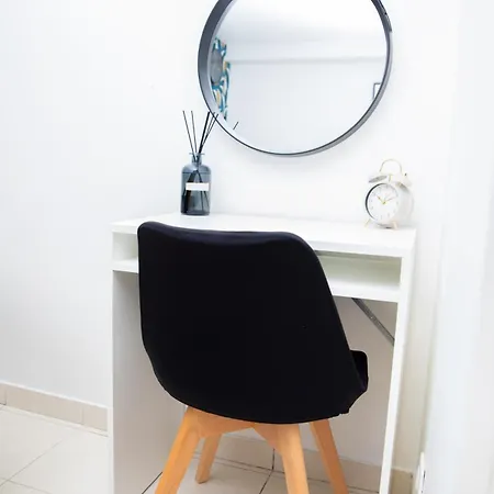 Le Relax Place - Metro 5 Bobigny Extérieur photo